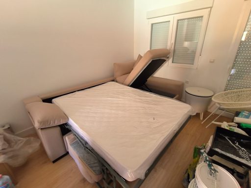 Sofá cama 3 plazas + chaiselongue derecha (vista de frente derecha)